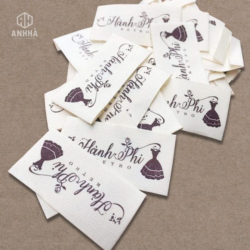 NHÃN MÁC ĐỐI VỚI THƯƠNG HIỆU THỜI TRANG